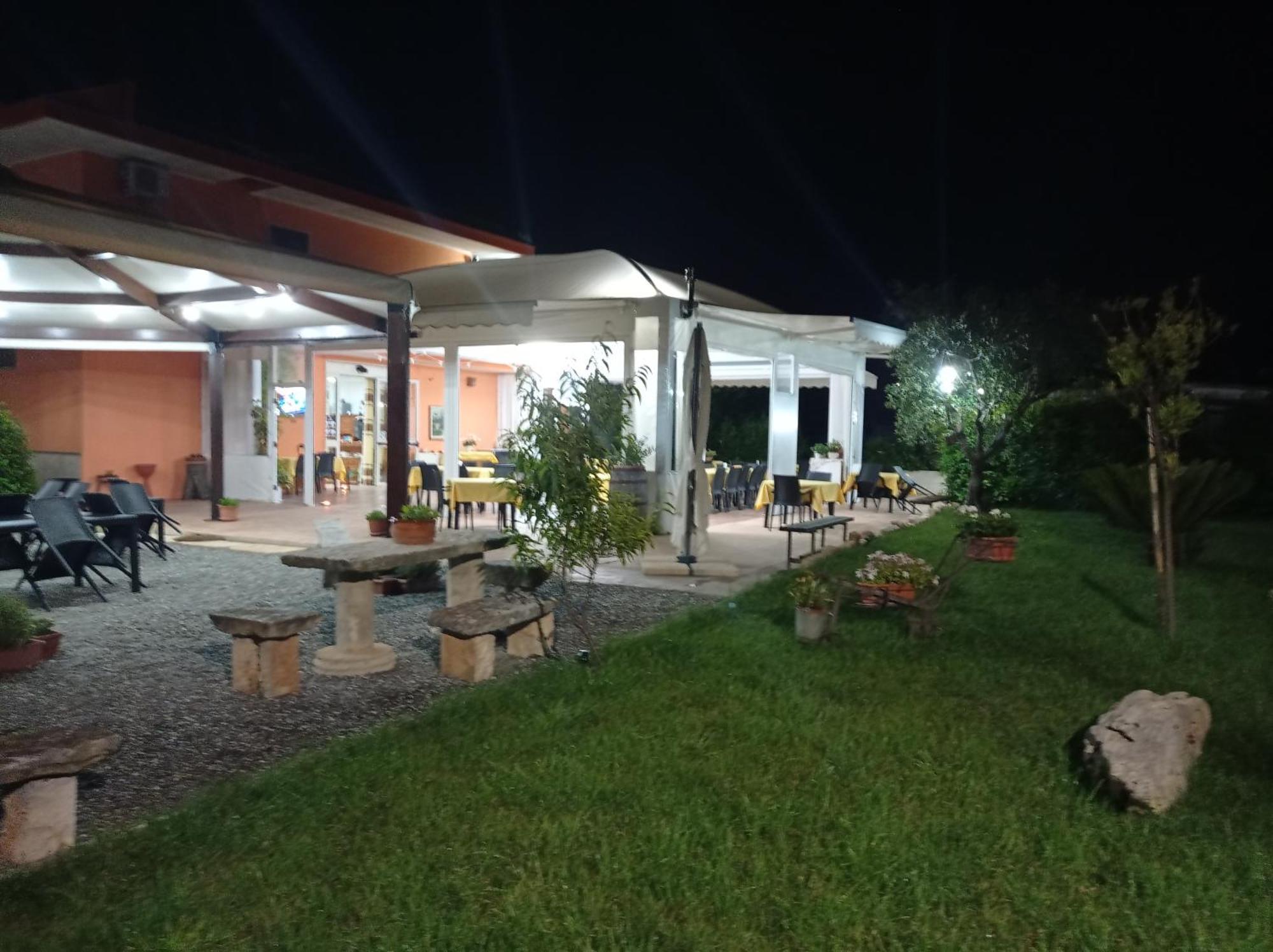 B & B Villa Lucia Noci Luaran gambar